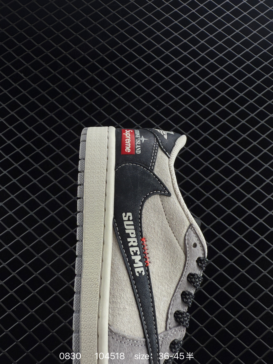 Travis Scott x Air Jordan 1 ” Reverse Mocha “